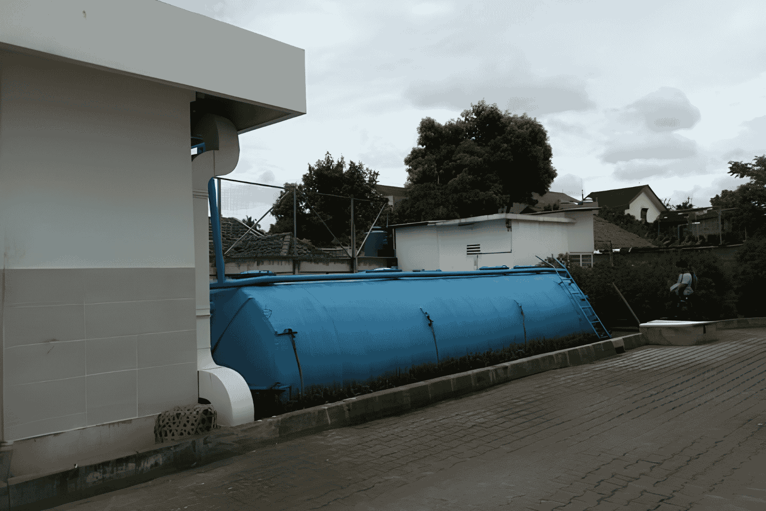 Kontraktor STP Bio Tank